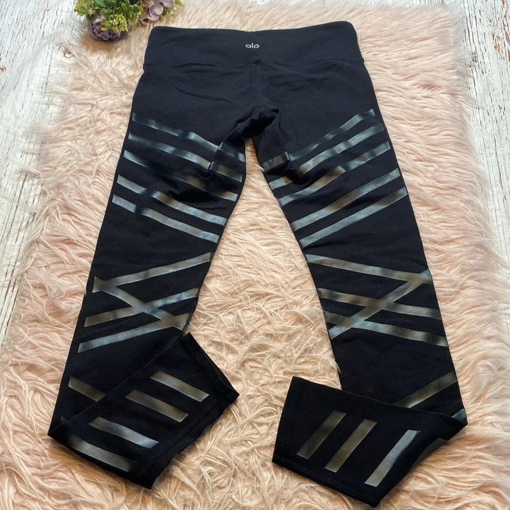 Alo Yoga Lineal Airbrush Stripe Black Leggings sz S